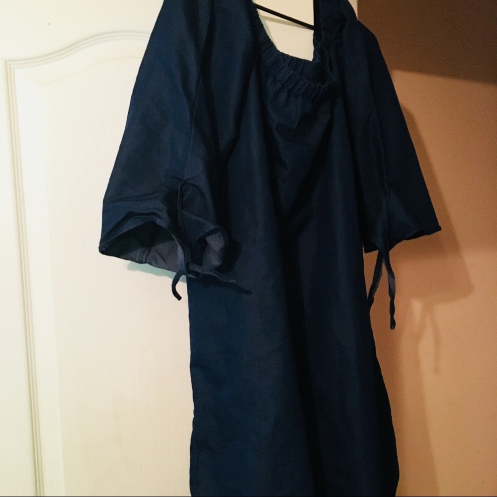 Denim off shoulder dress (short)